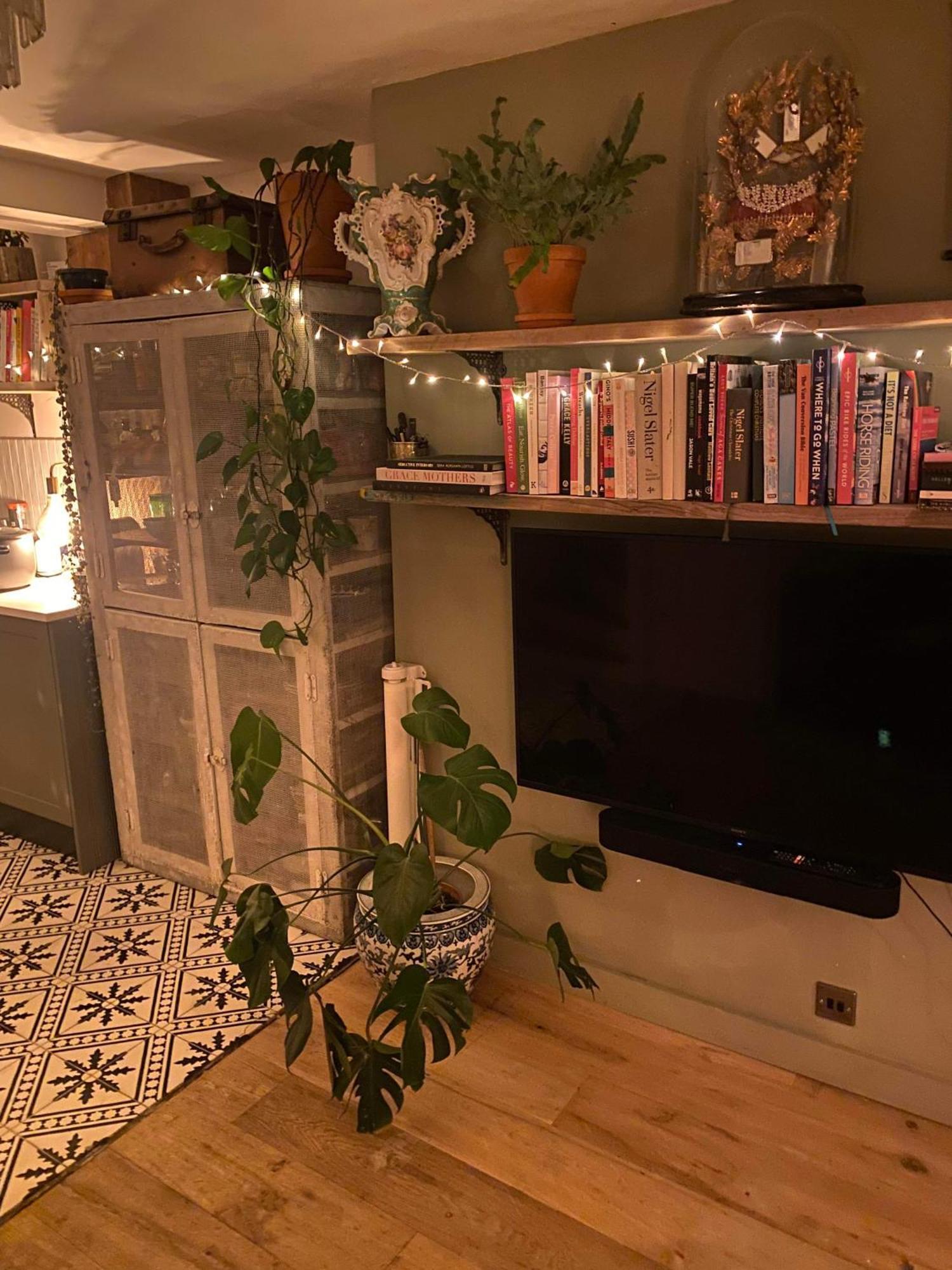 Stylish & Cosy Boutique Townhouse 1 Bedroom, 1 Sofa Bed - Sleeps 4 Christchurch  Kültér fotó